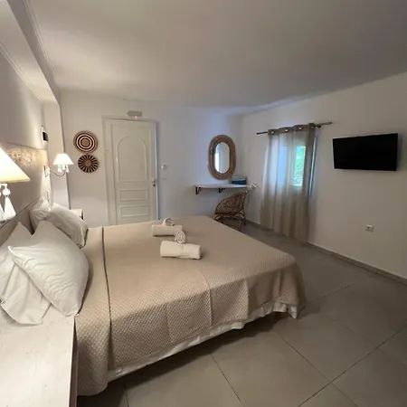 Bed and Breakfast Pacifae Κατελειός
